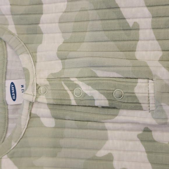 OLD Navy outfit - Picture 6 of 7